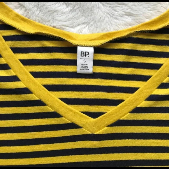 BP  Striped Sharkbite Hem Tee - Picture 4 of 5
